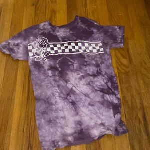 Rue21 tie dye purple checker rose shirt size M